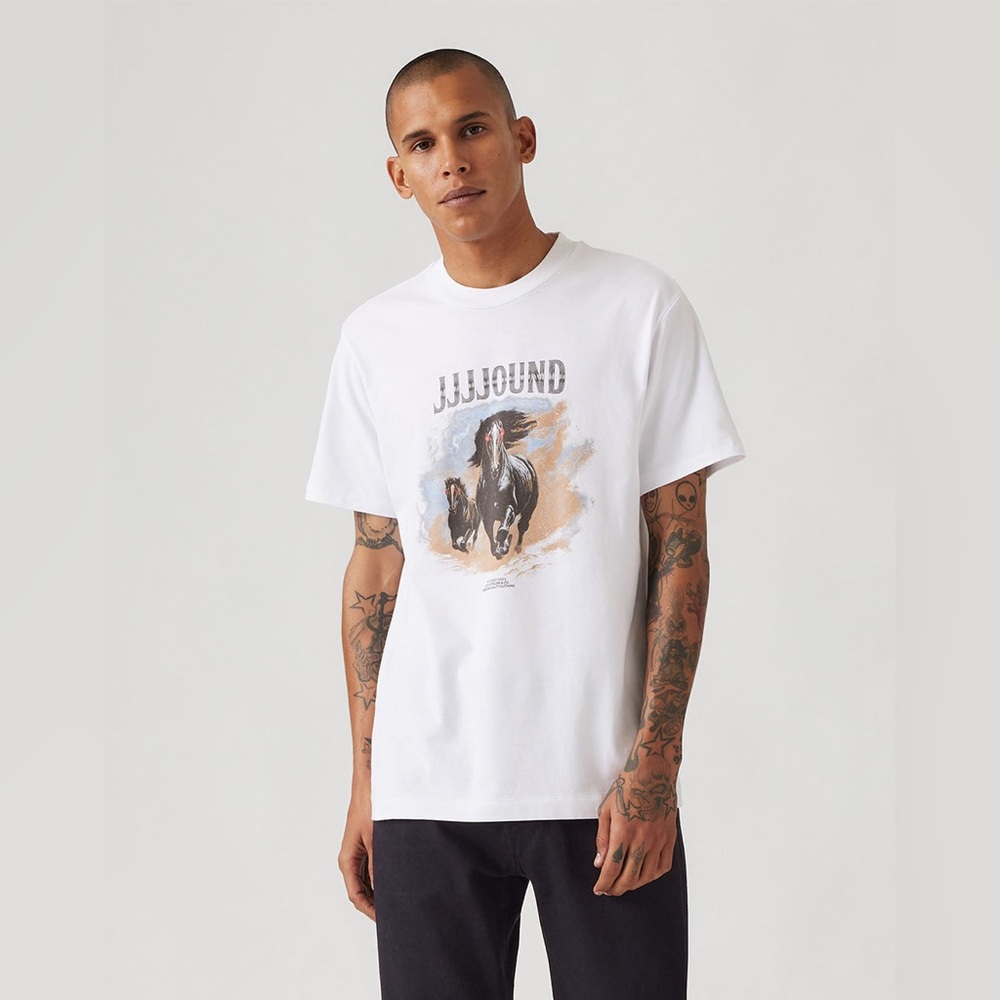 NWT Levi's
JJJJound Graphic T-Shirt in Light Horse White XL